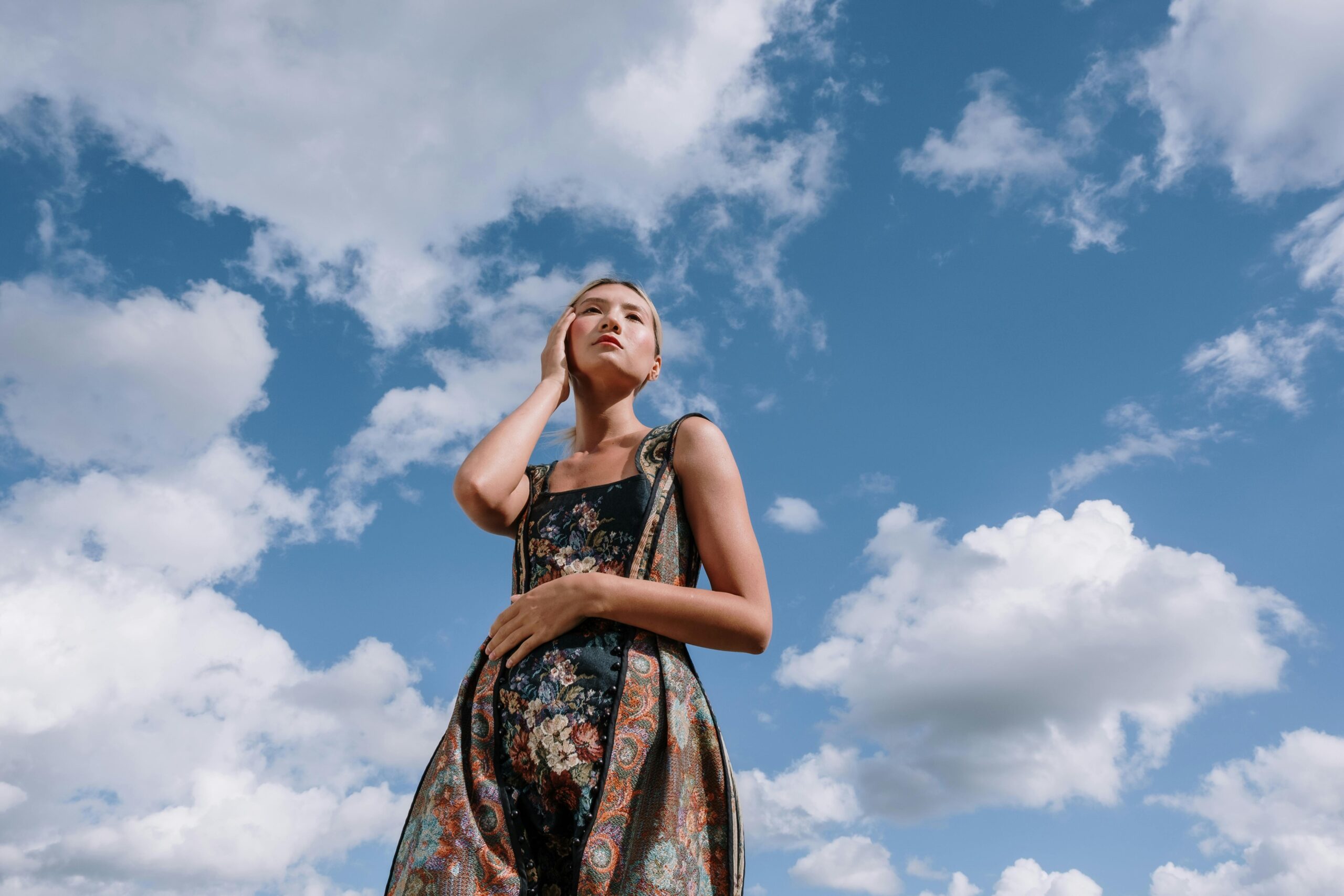 Sommerkleider – stilvolle Trends und praktische Tipps für Ihre Sommergarderobe